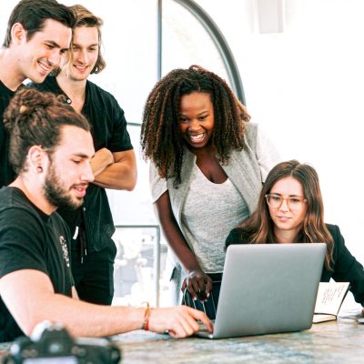 La gestion de projets informatiques : clés pour un succès durable